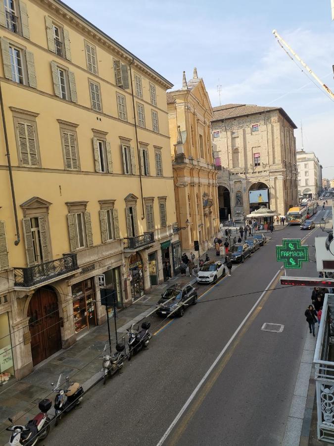 Parma Central Apartments Eksteriør billede